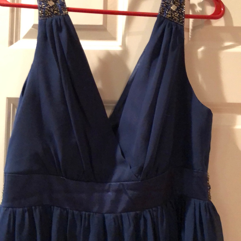 Dress - Picture 2 of 4